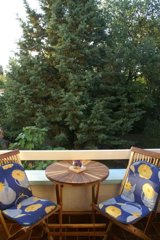 Apartments Ljuba I Mare Malinska Room photo